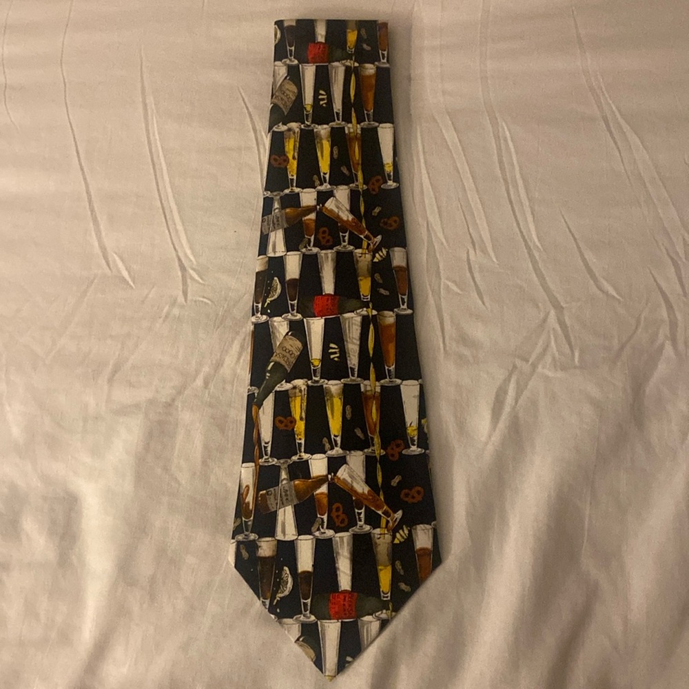Vintage Nicole Miller 1995 hand sewn 100% silk tie